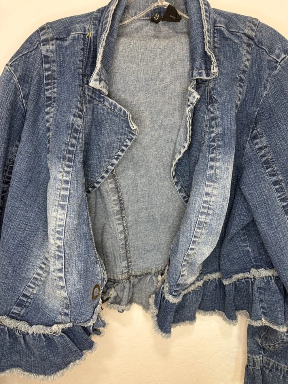 Women’s plus so 2X denim Jean jacket y2k retro chic south western peplum frayed - Picture 6 of 8